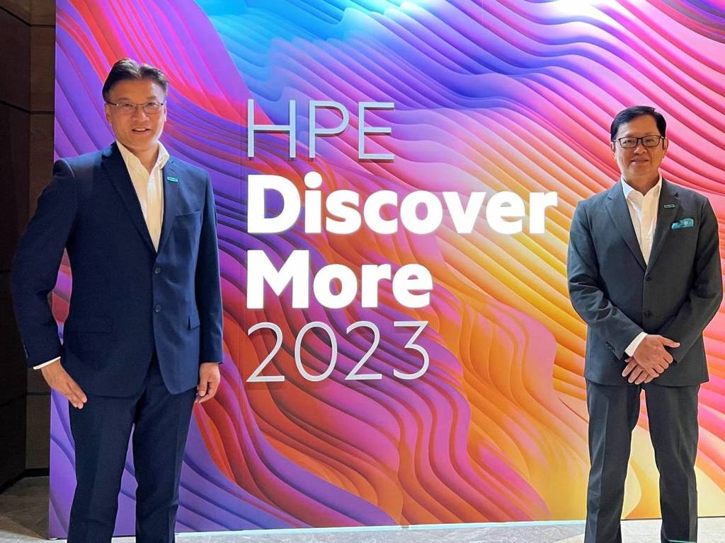 HPE GreenLake for Large Language Models 助企業建專屬 AI 模型 制定 AI 規範 5 大原則