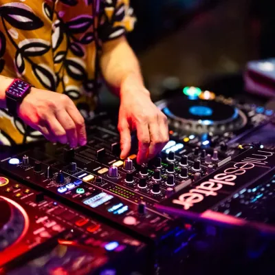 來源：香港麗思卡頓酒店