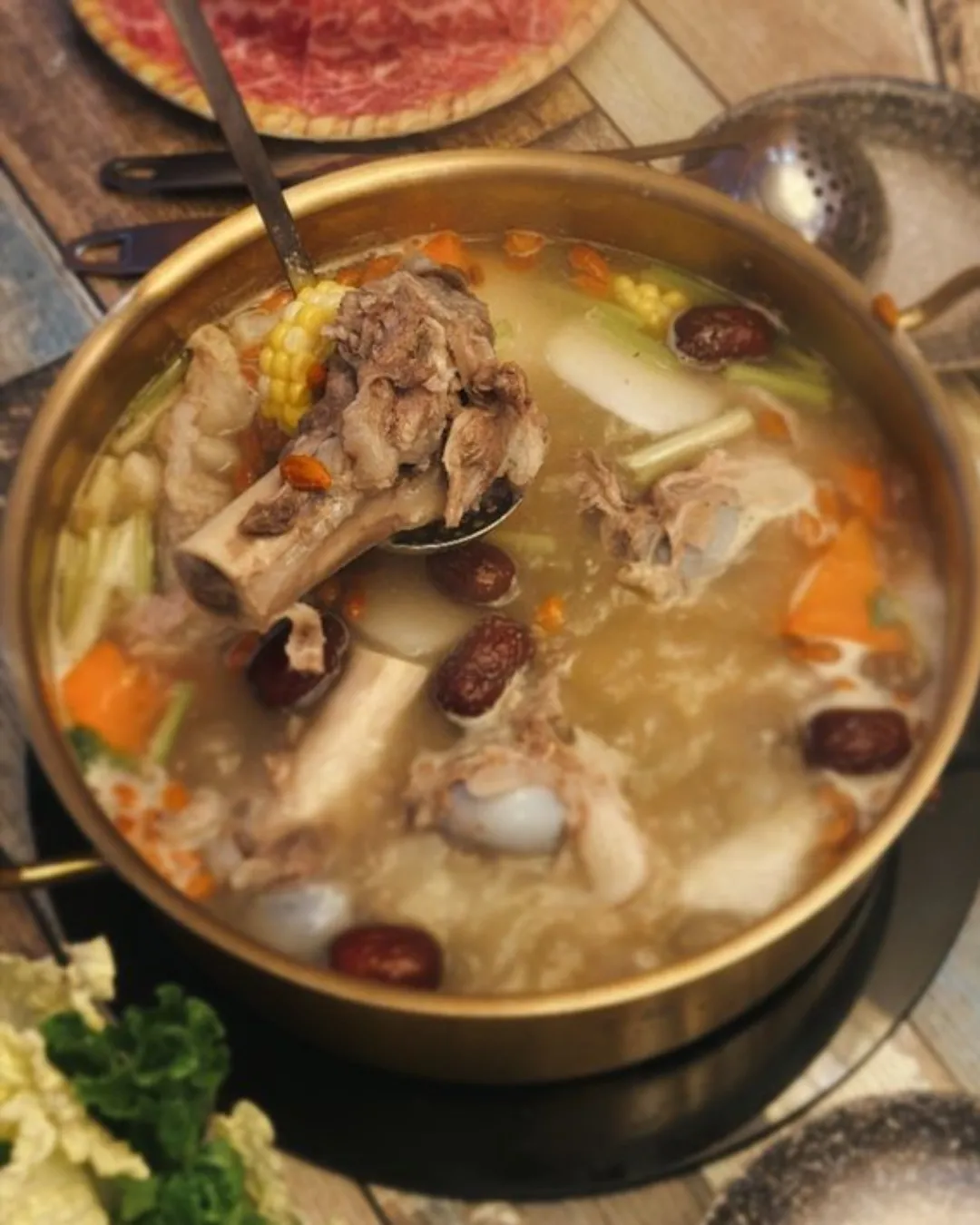 二家姐正宗原味重慶麻辣火鍋