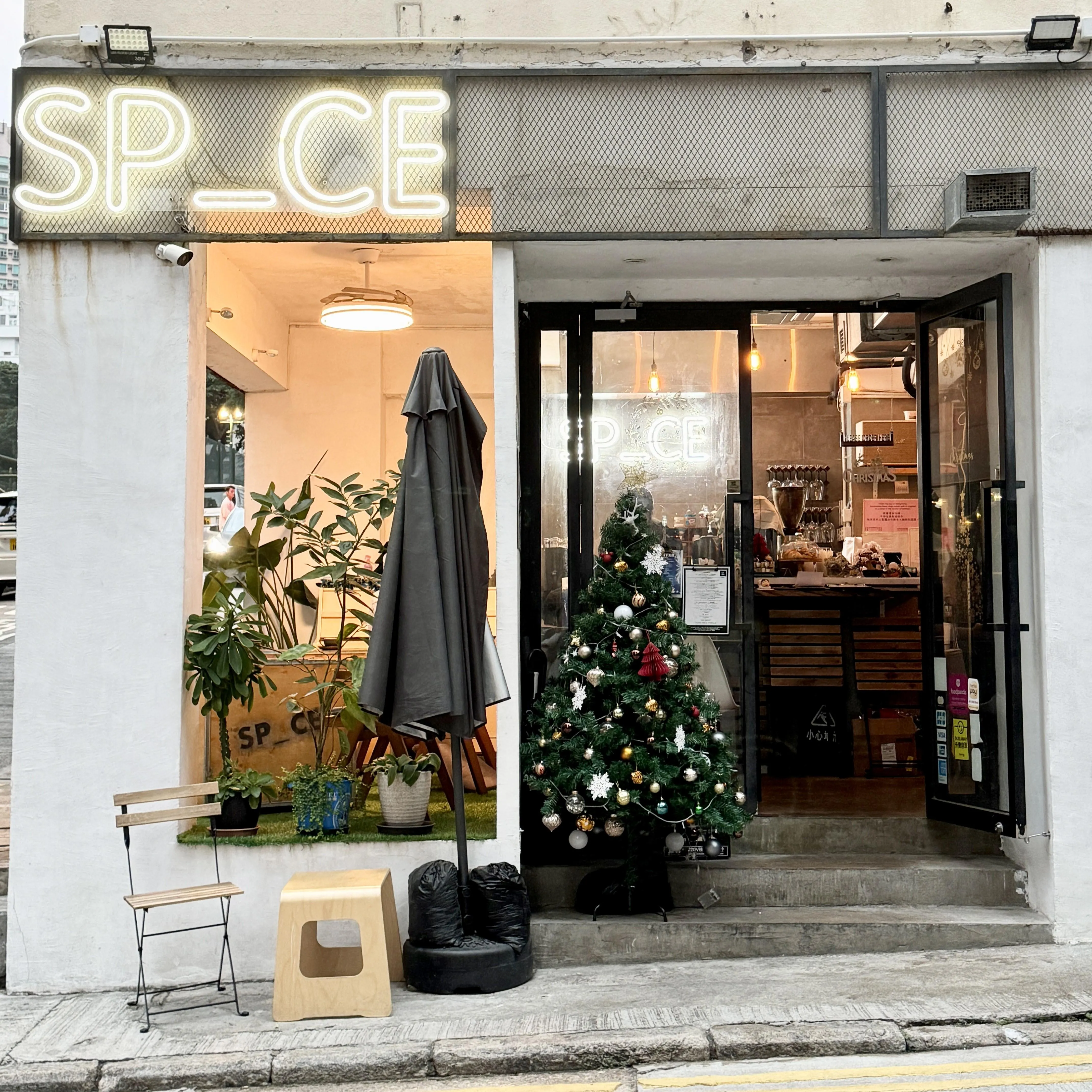 SP_CE cafe & lounge