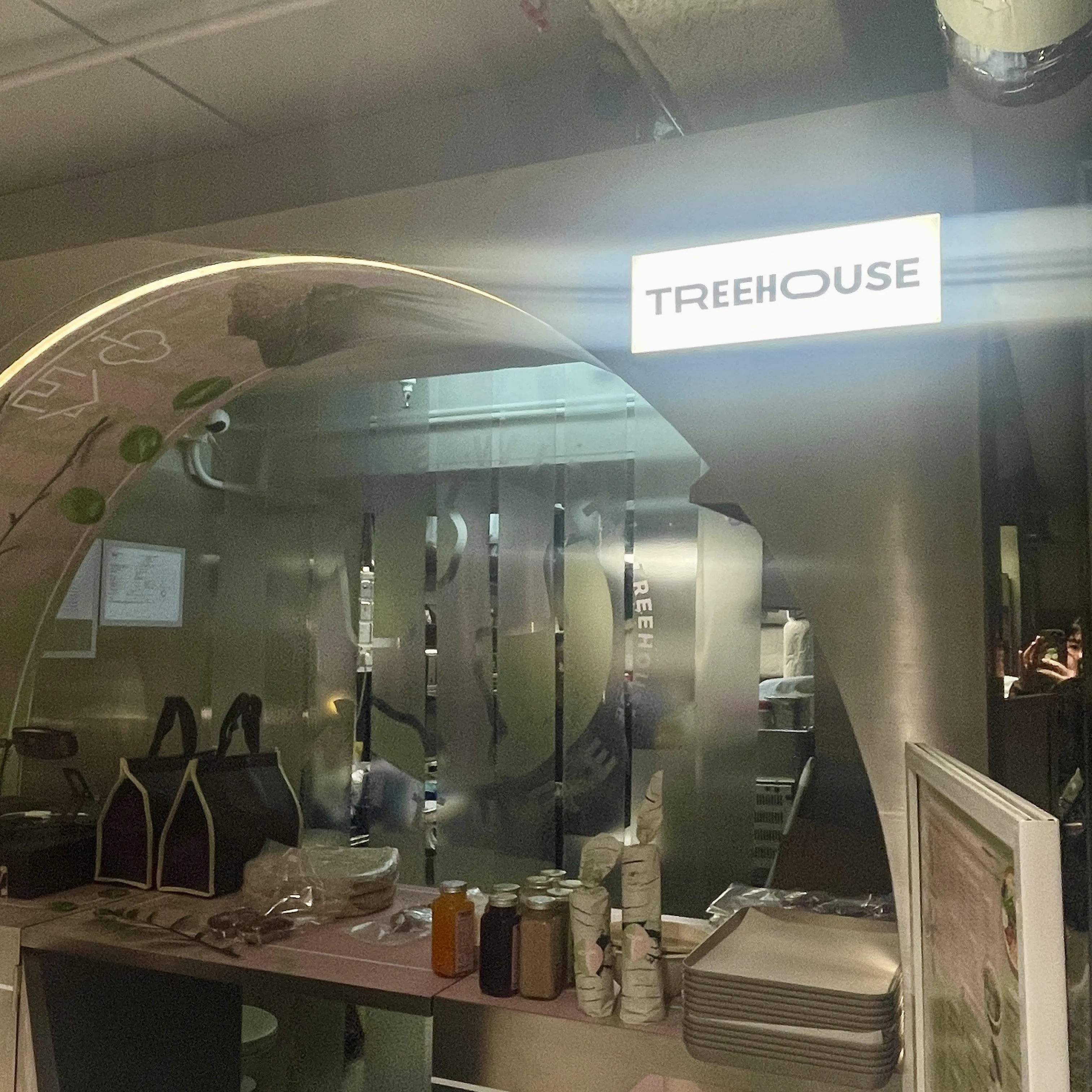 TREEHOUSE