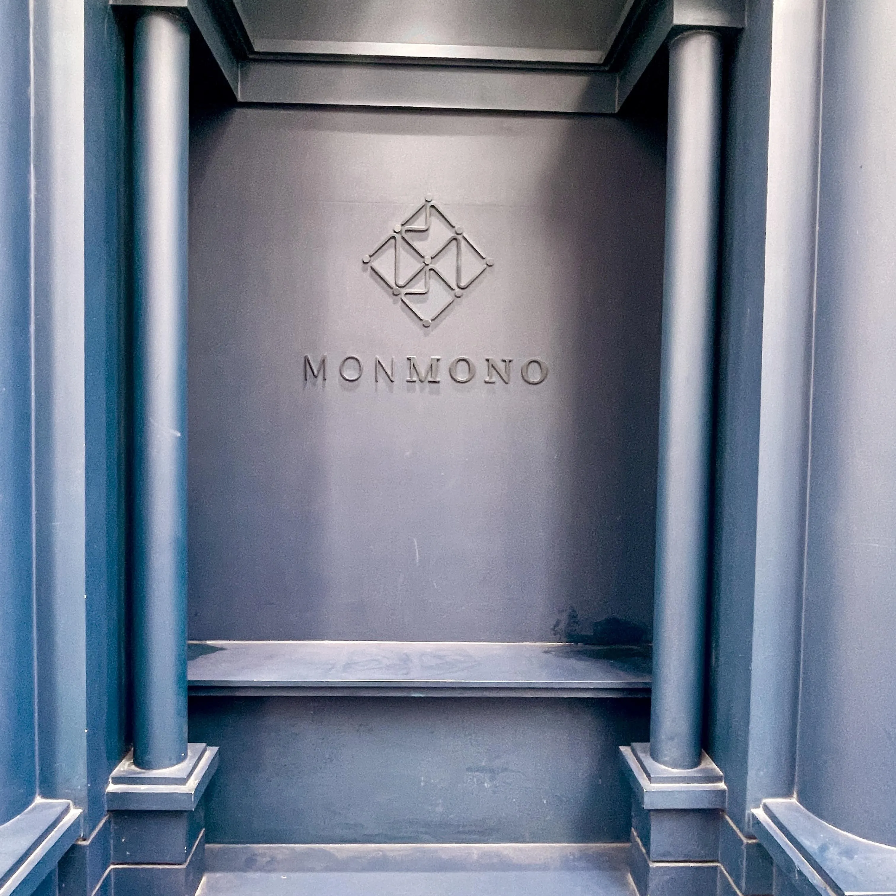 MONMONO