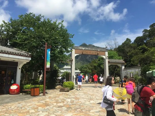 昂坪廣場