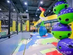 Ｘ－ＯＮＥ體適能運動中心