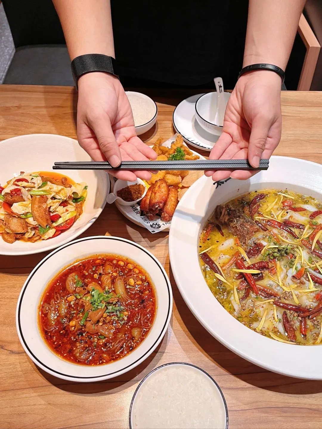 太二酸菜魚（梅林卓悅匯店）