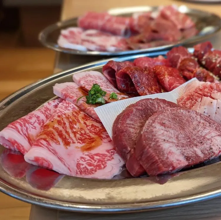 肉屋橫丁 (宇田川町店)