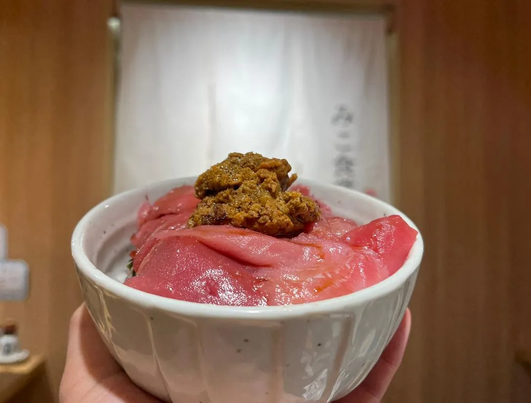 立ち食い海鮮丼 みこ食堂