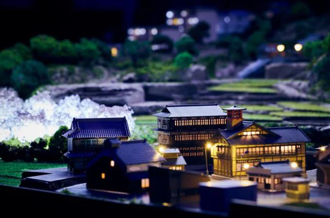 Small Worlds Tokyo
