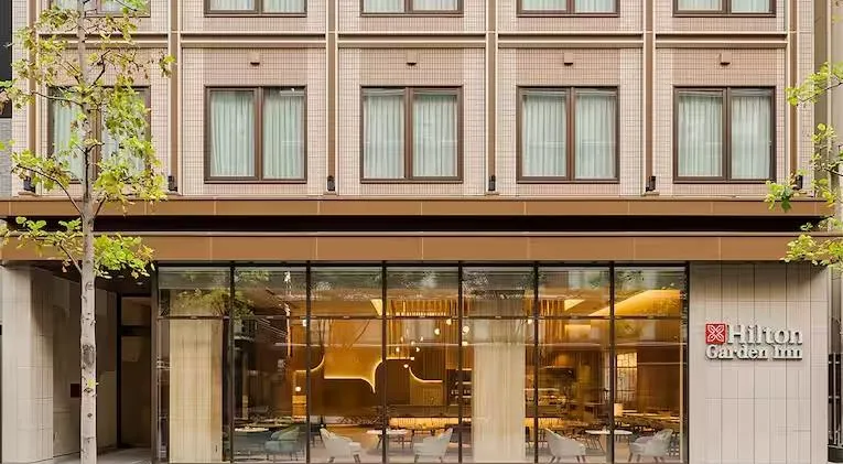 京都四條烏丸希爾頓花園酒店