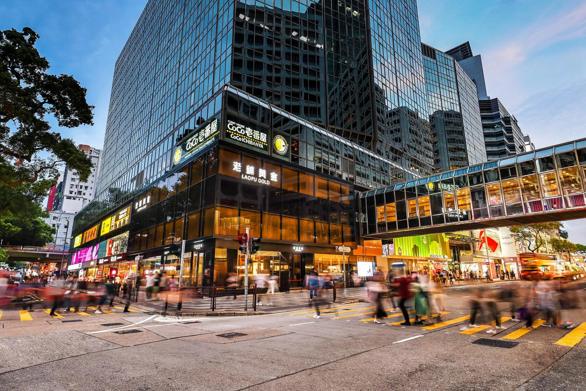 新港中心