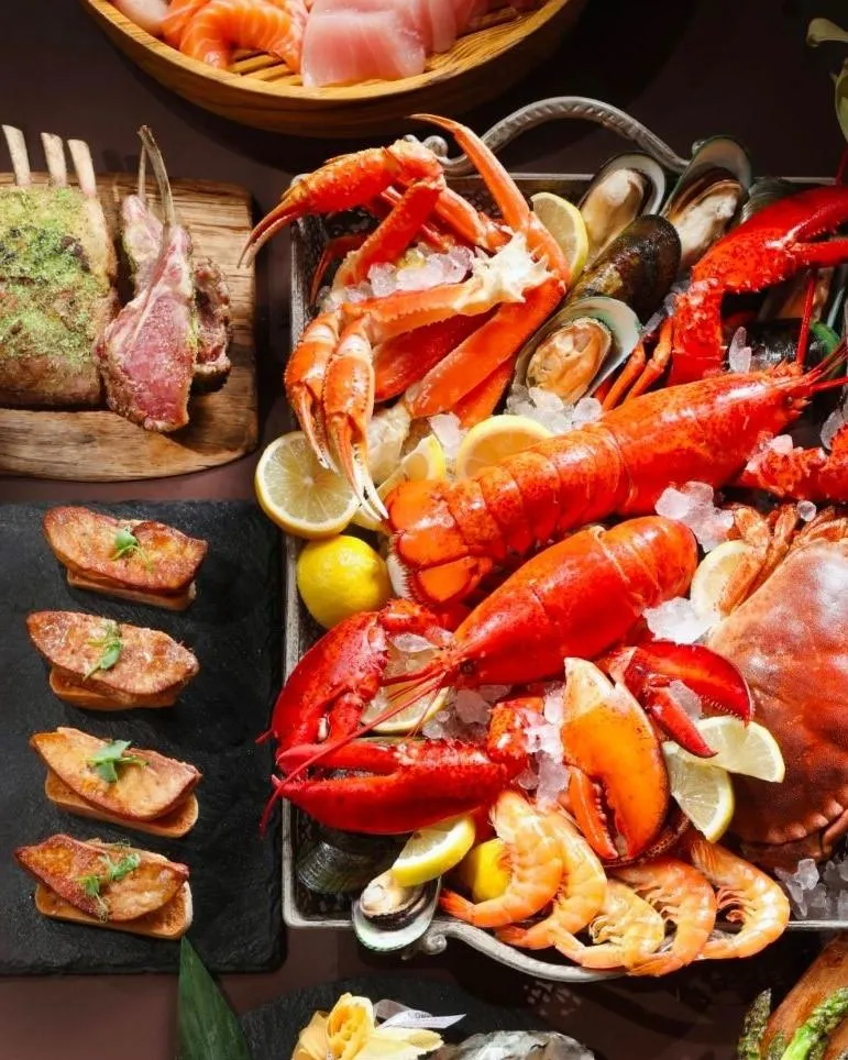 咖啡園 - 港麗酒店自助餐