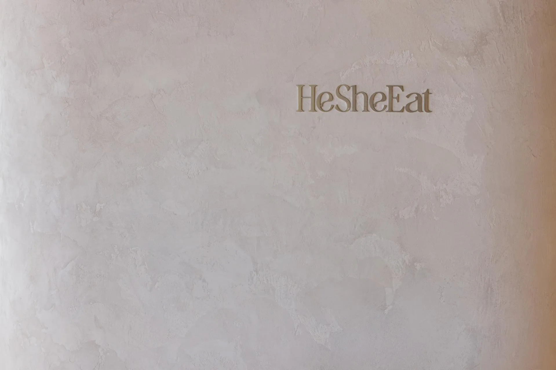 HeSheEat (旺角)