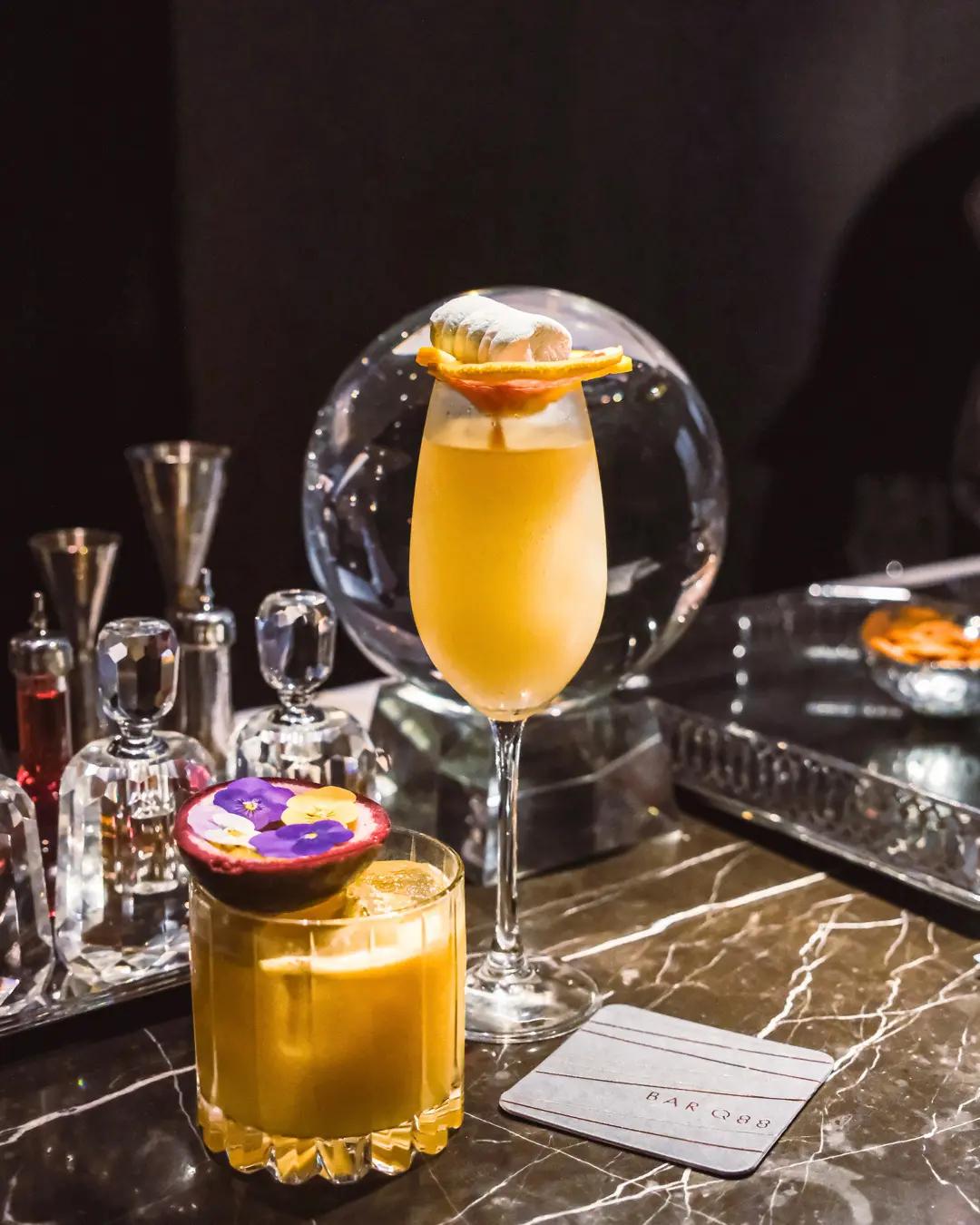 Bar Q88