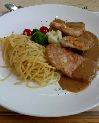 遨航廳 (黃金海岸鄉村俱樂部‧遊艇會)