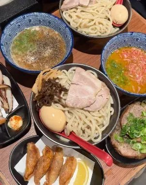 黑龍拉麵
