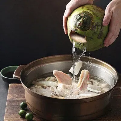 鳳凰四季椰子雞 (印力中心)