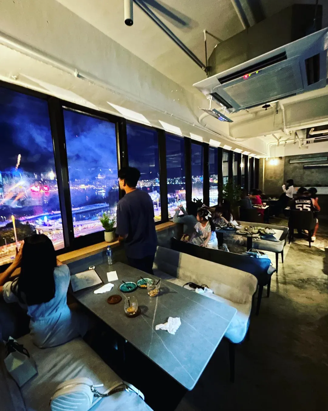 UMI（銅鑼灣店）