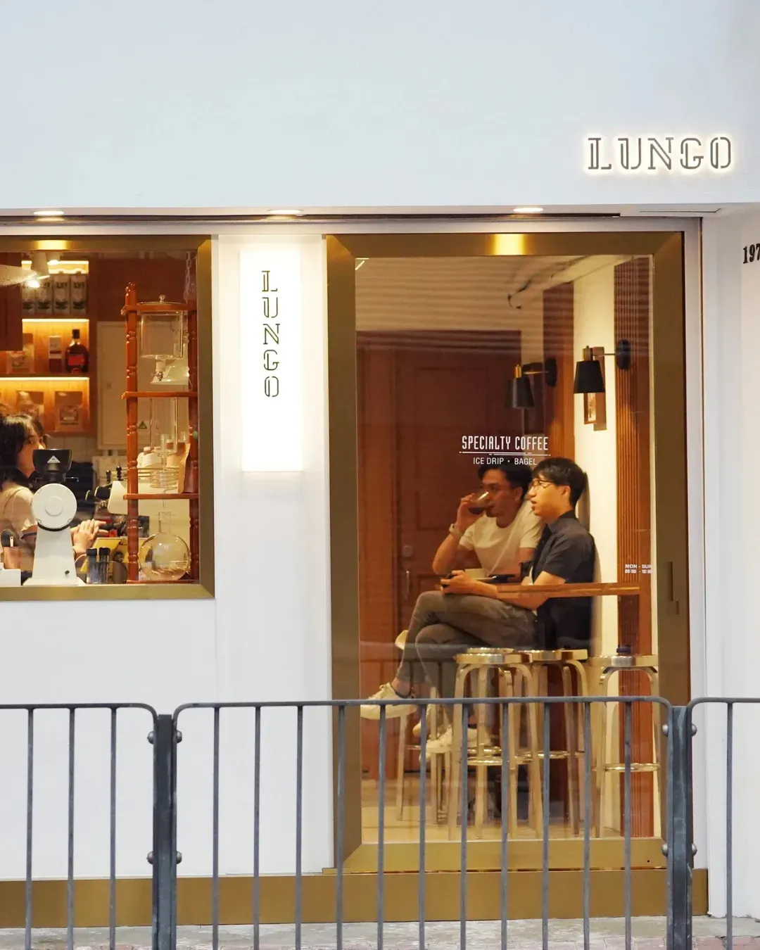 LUNGO（上環店）