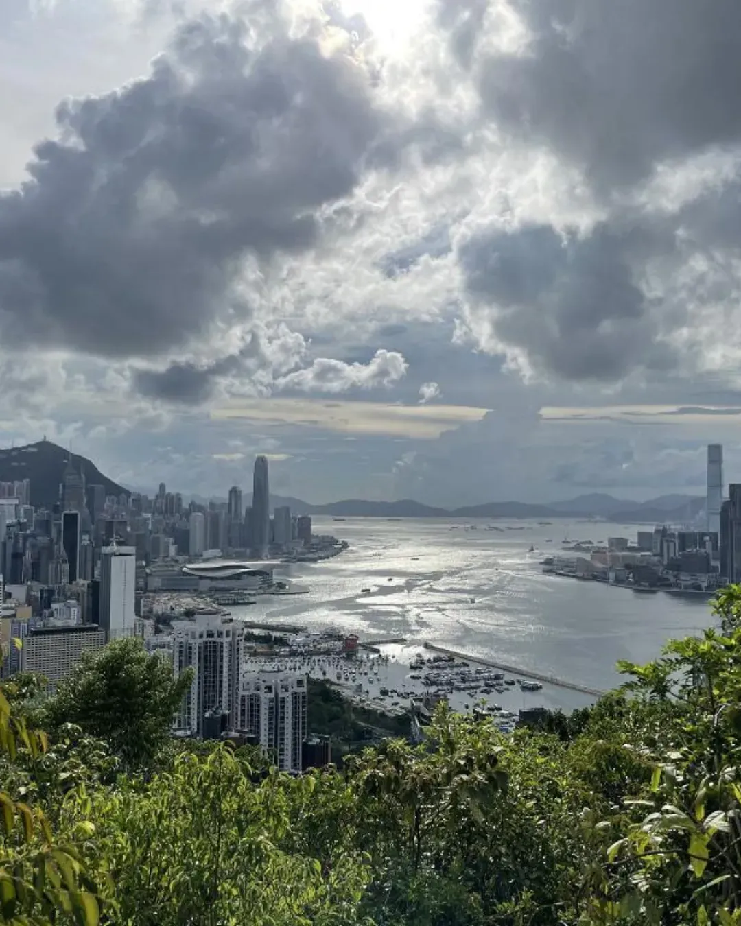 紅香爐峰