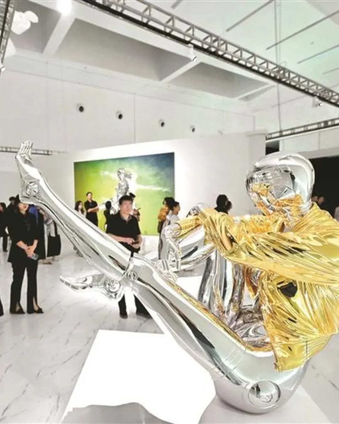 空山基大型特展《光·透明·反射》