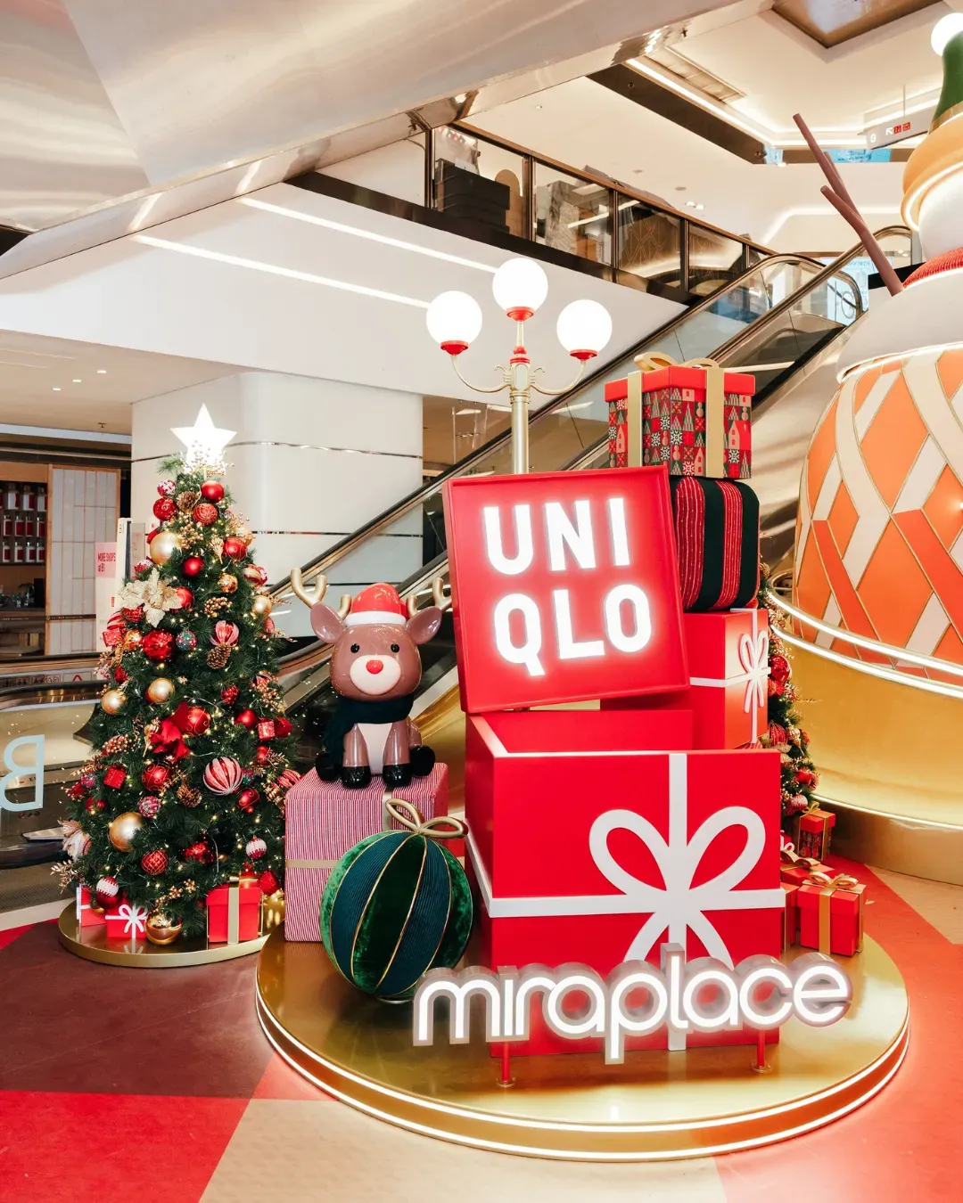 Mira Place X UNIQLO - "Gift" Warmth this Christmas