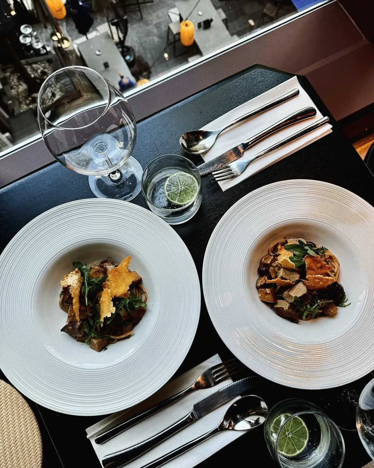 圖片來源：IG@mojobistrohk