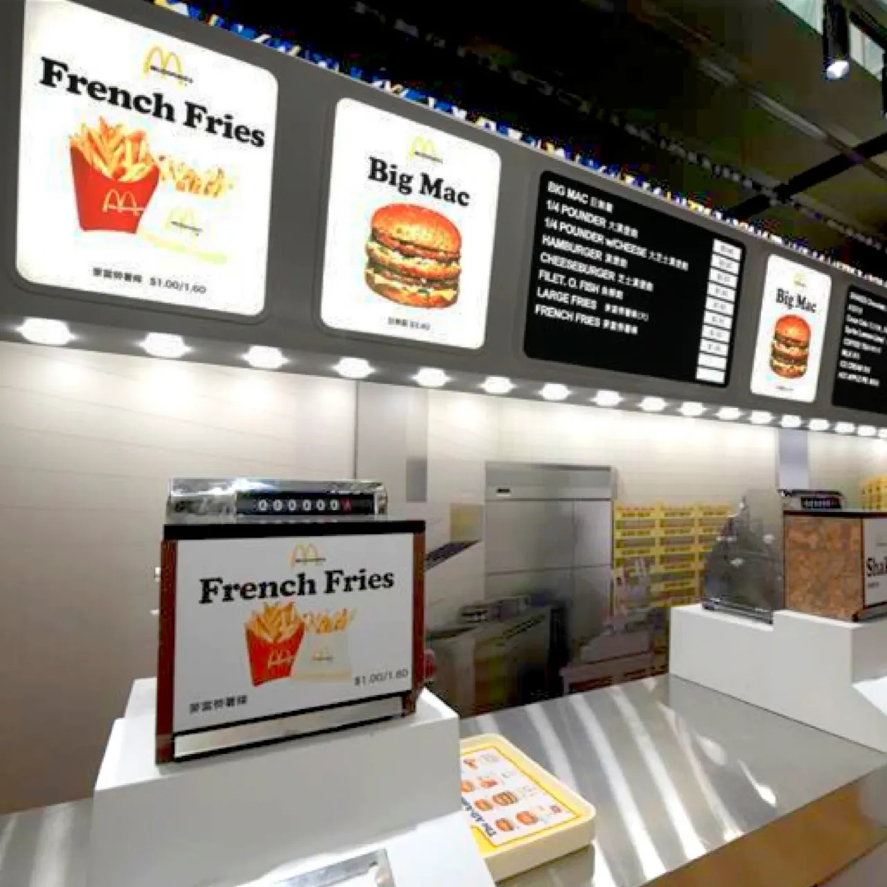 FB@Hong Kong International Airport 香港國際機場