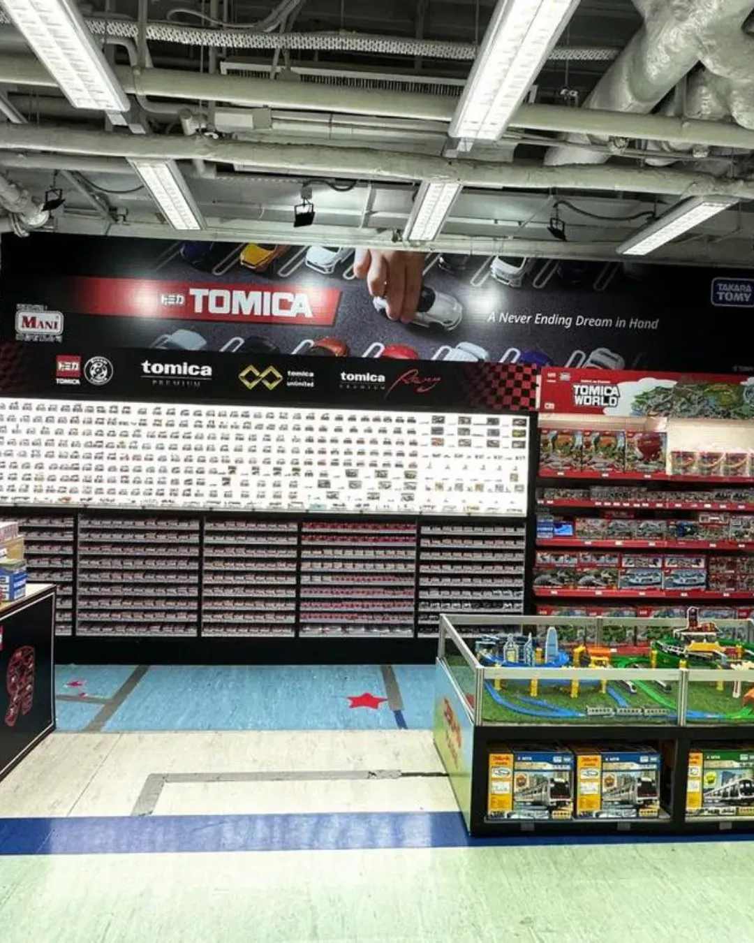 TOMICA 期間限定主題專區