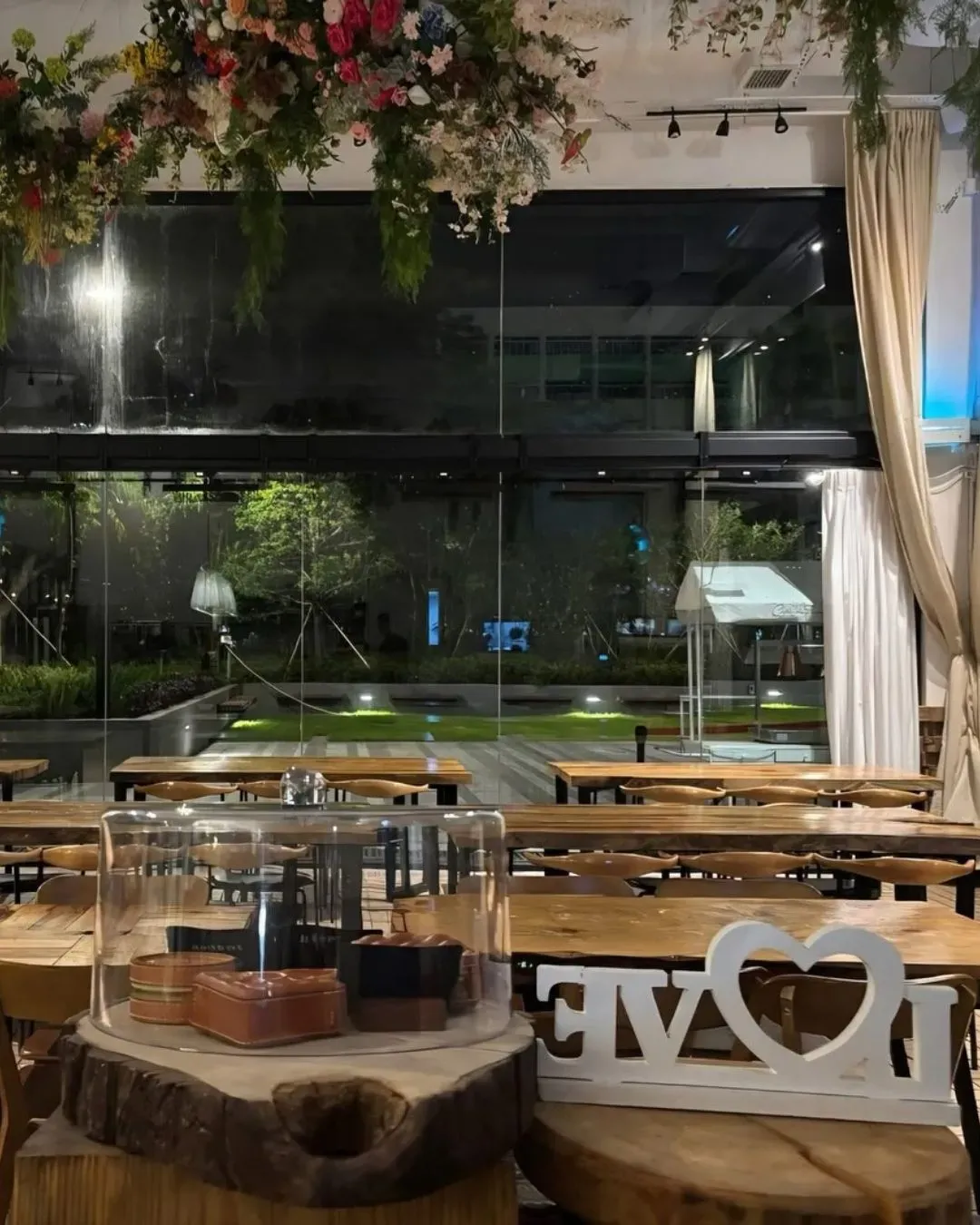 我也愛你咖啡館