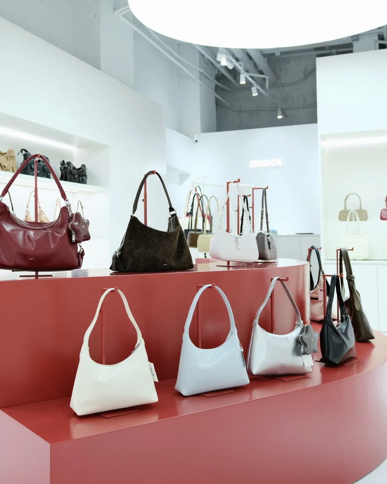 STAND OIL（銅鑼灣）