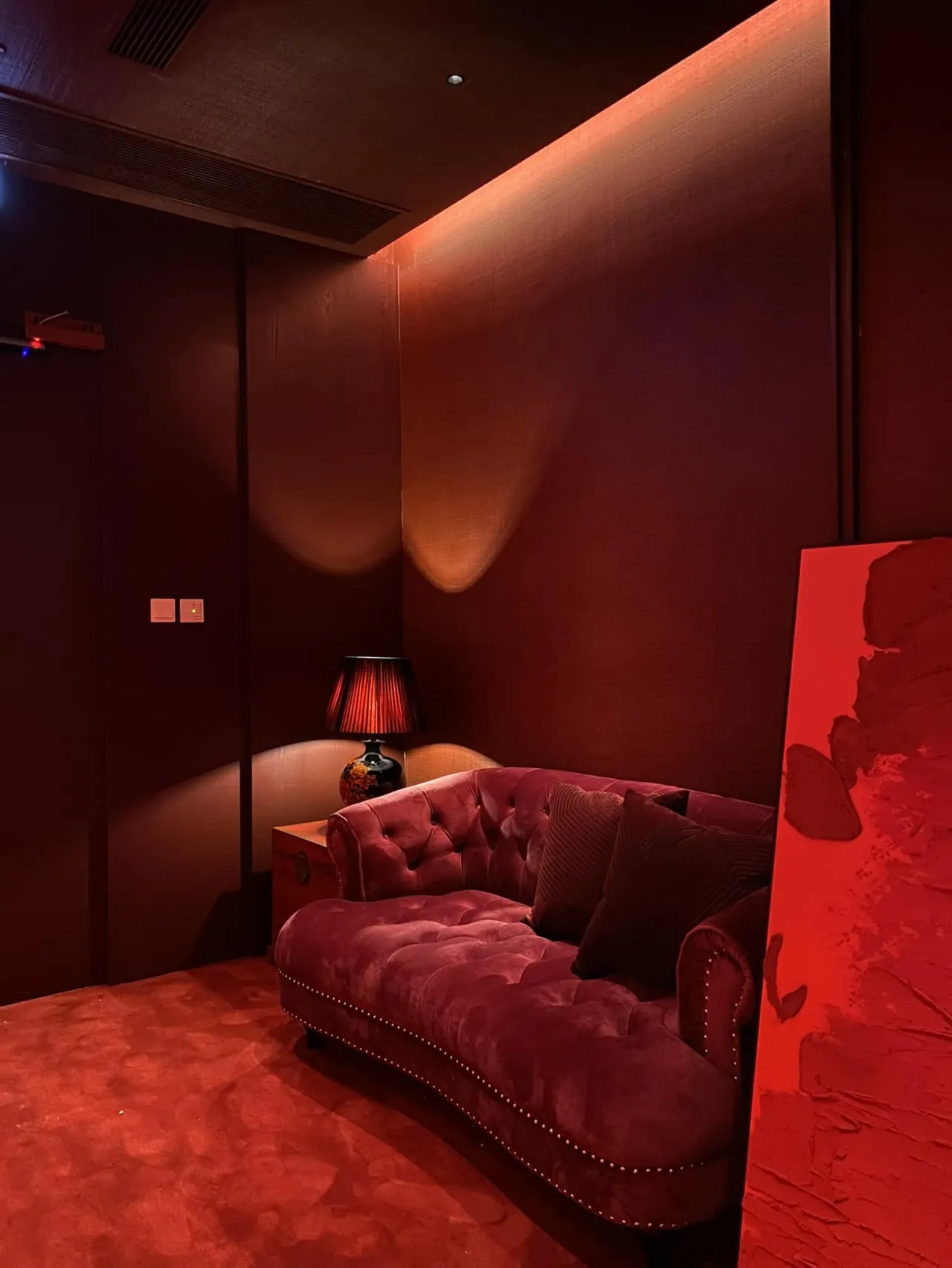 圖片來源：FB@The Red Room