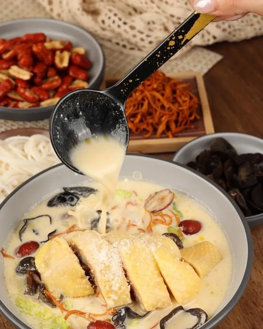 圖片來源：IG@copper_pot_mixian