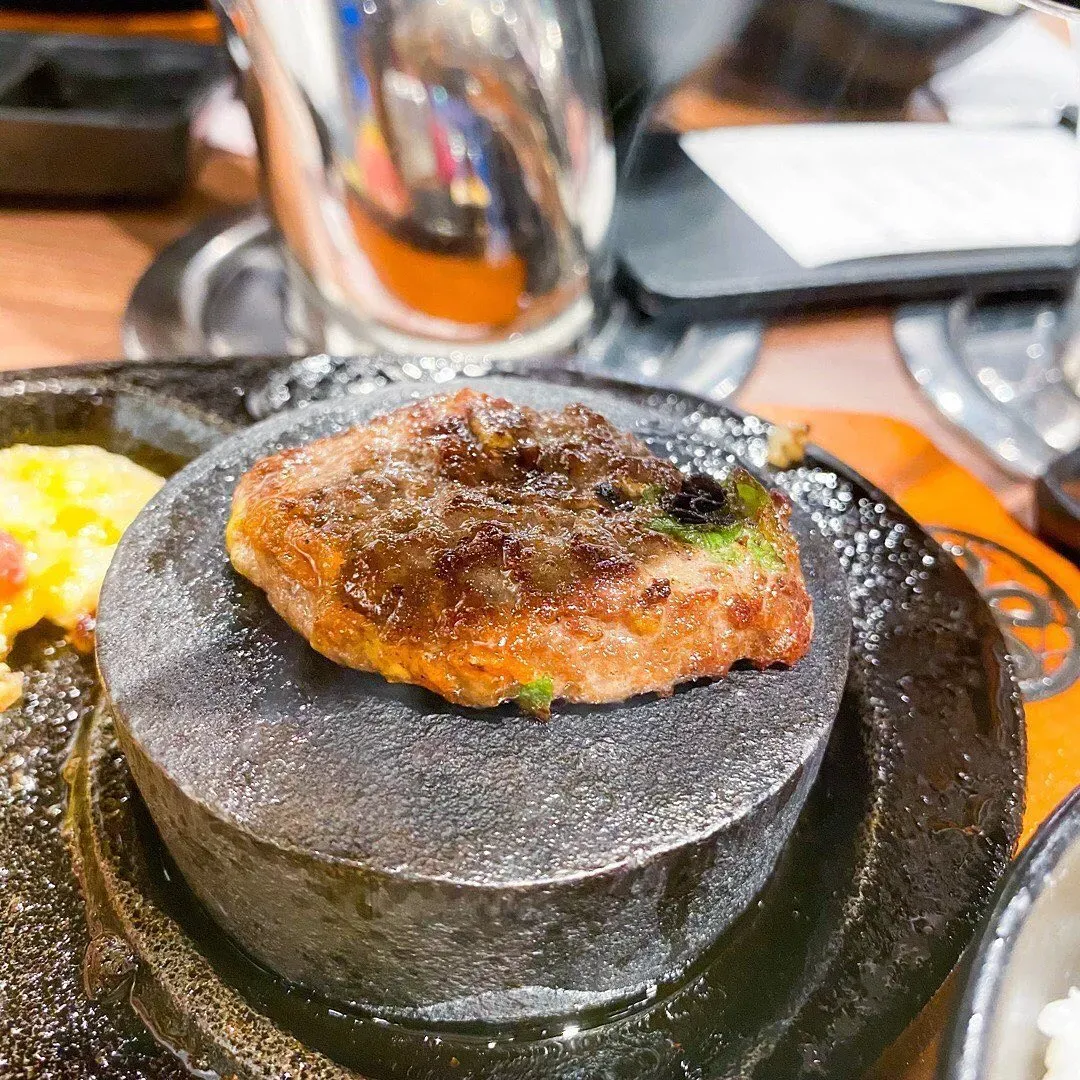 圖片來源：FB@Fukuoka Hambageu 福岡漢堡扒 香港旗艦店