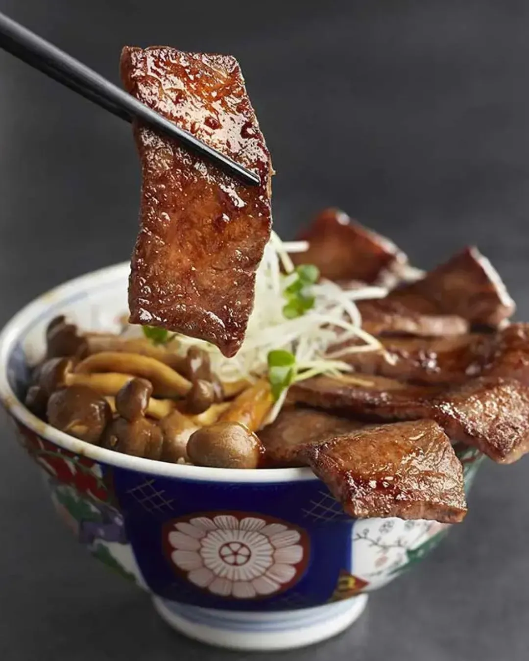 炙・宴 (MOKO新世紀廣場)