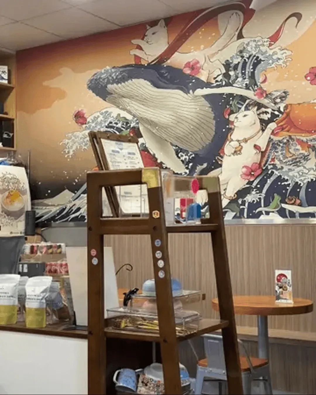 Cafe Whale