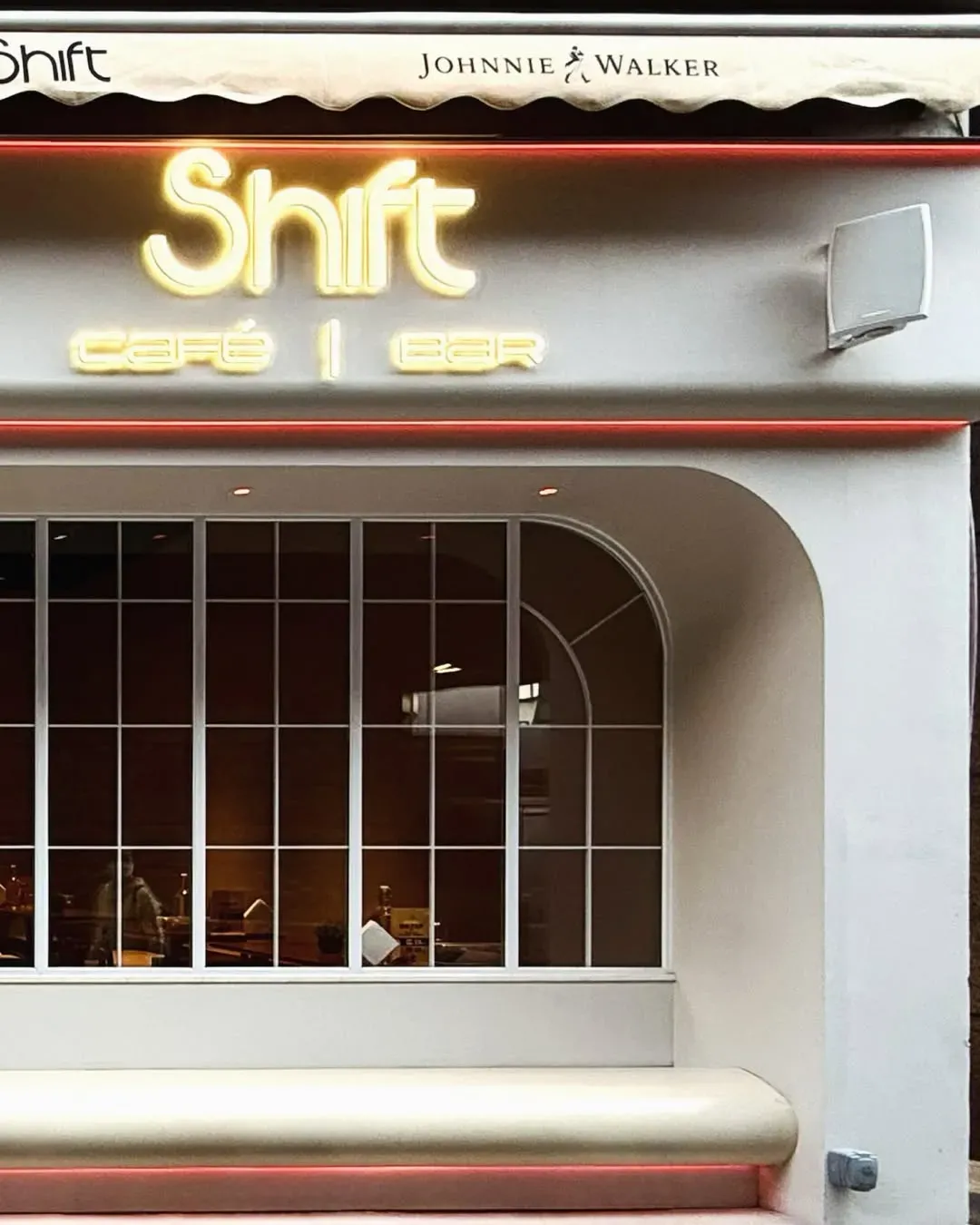 Shift Cafe Bar