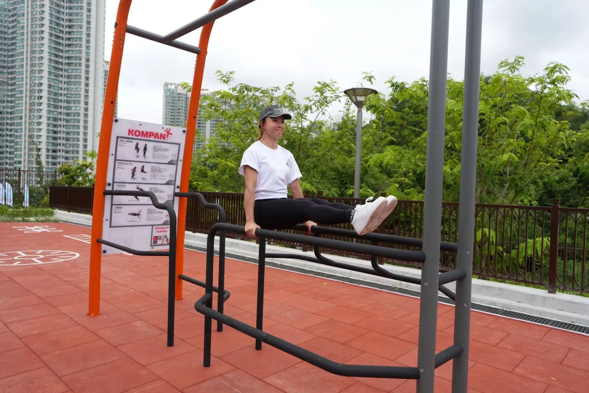 media 4