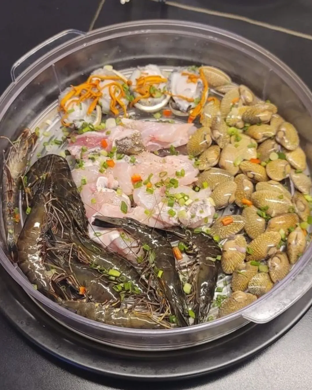 鮮味蒸滾鍋