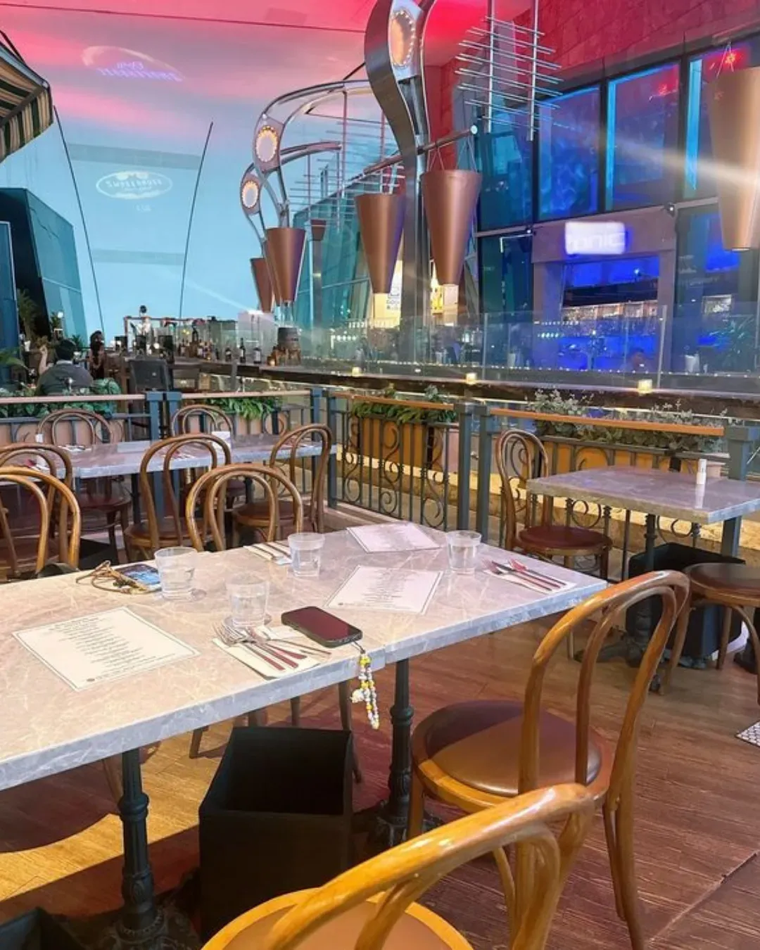 Bistro Bloom
