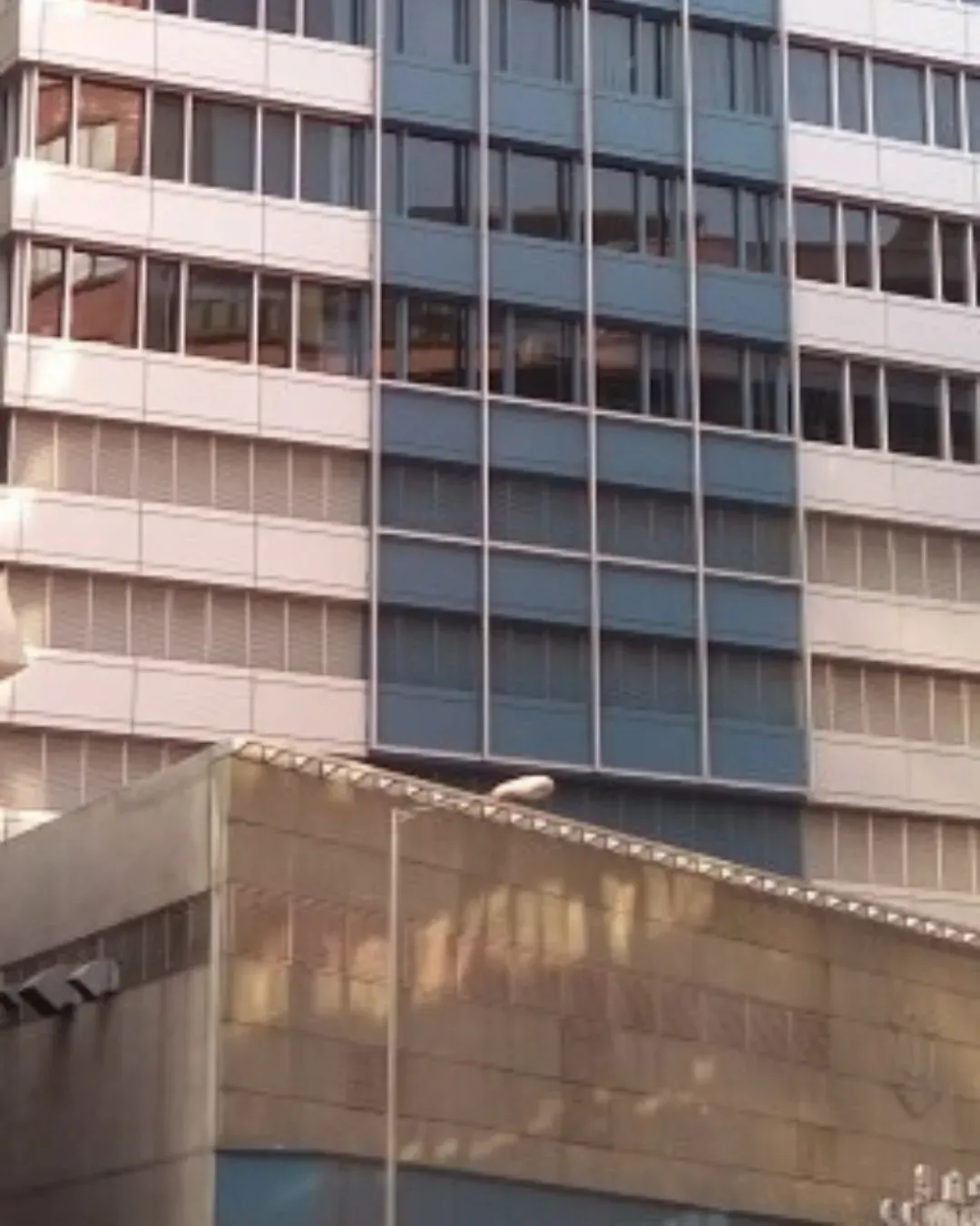 集成中心商場