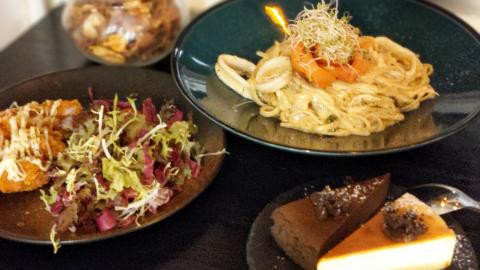 <荃灣>海景cafe😆$1放題cheese cake