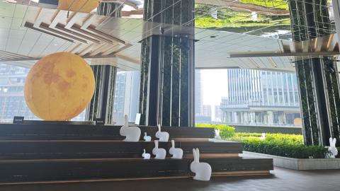 漫遊香港 - 中秋節快樂 雙子匯 空中花園 