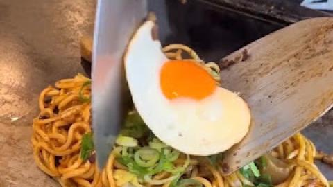 【2026 大阪。神戶8天遊】神戶│三宮 ♥ 神戶地道美食│價錢親民的鐵板現炒 ♥ 牛筋蒟蒻炒麵 ♥ 長田本庄軒