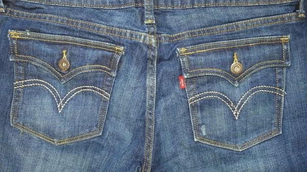 沒有翹臀不要緊！扁臀的你也可以穿的牛仔褲