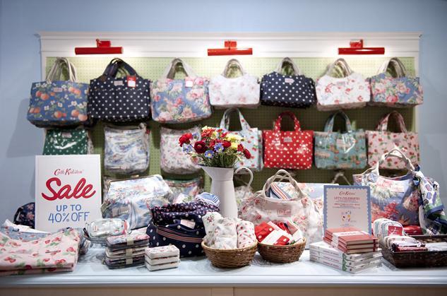 Cath Kidston 九龍塘 又一城 Festival Walk LOG ON Cath Kidston 九龍塘 又一城 Festival Walk LOG ON