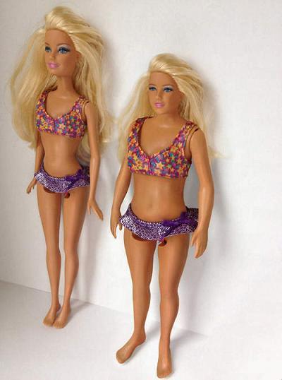 新的芭比身材也比較圓潤。 新的芭比身材也比較圓潤。