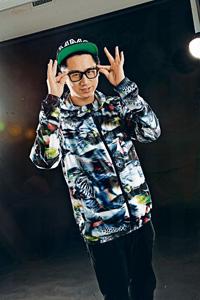 MastaMic 拍過陳淑莊、鄭秀文唱歌，推出首張專輯取名《流行反擊戰》。