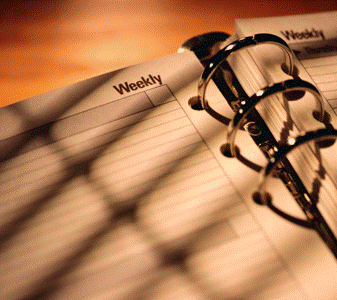 每日都計劃好你要做的事情，用一個清單列出來。只有這樣你才可以迅速地把自己要做的工作快速做完，使自己有更多的時間陪伴身邊的朋友，愛人和家人。專注在你要做的事而且要將它們分先後次序，不要逃避自己要做的事哦！