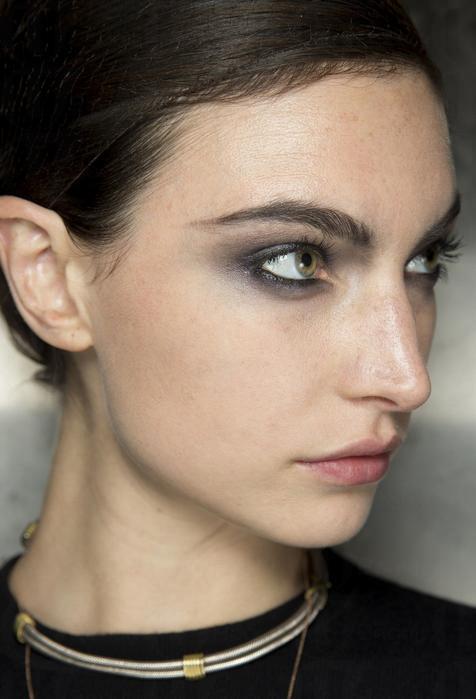 擁有明眸大眼so easy！10個放大雙眼的彩妝技巧