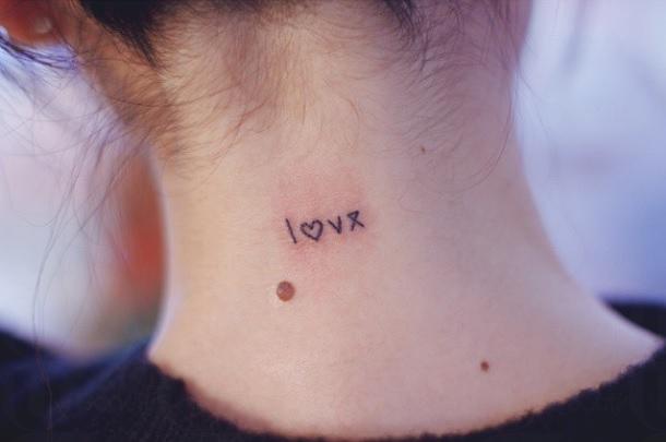 紋身≠壞女孩!屬於文青的簡約紋身 紋身≠壞女孩!屬於文青的簡約紋身